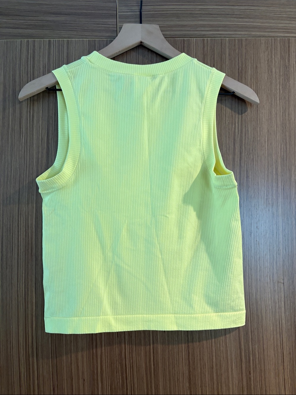 NWOT Athleta:  Renew Seamless Muscle Tank, Large, Bright Yellow - Picture 6 of 10